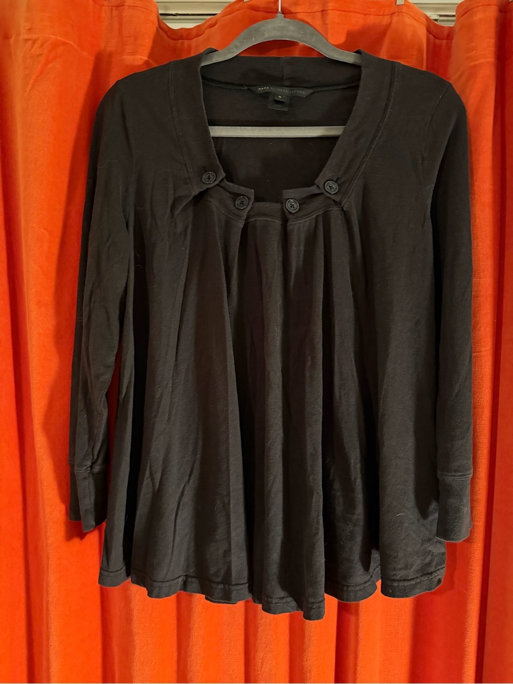 Marc Jacob’s Women's charcoal grey Pleated Button-Accent top